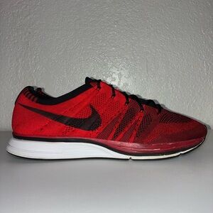 Nike Flyknit Trainer+ Men’s Size 13 University Red White Black 532984-610